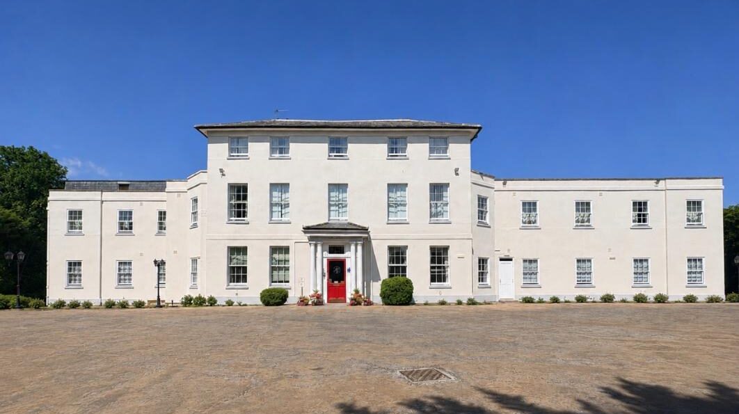 Exterior-of-care-home
