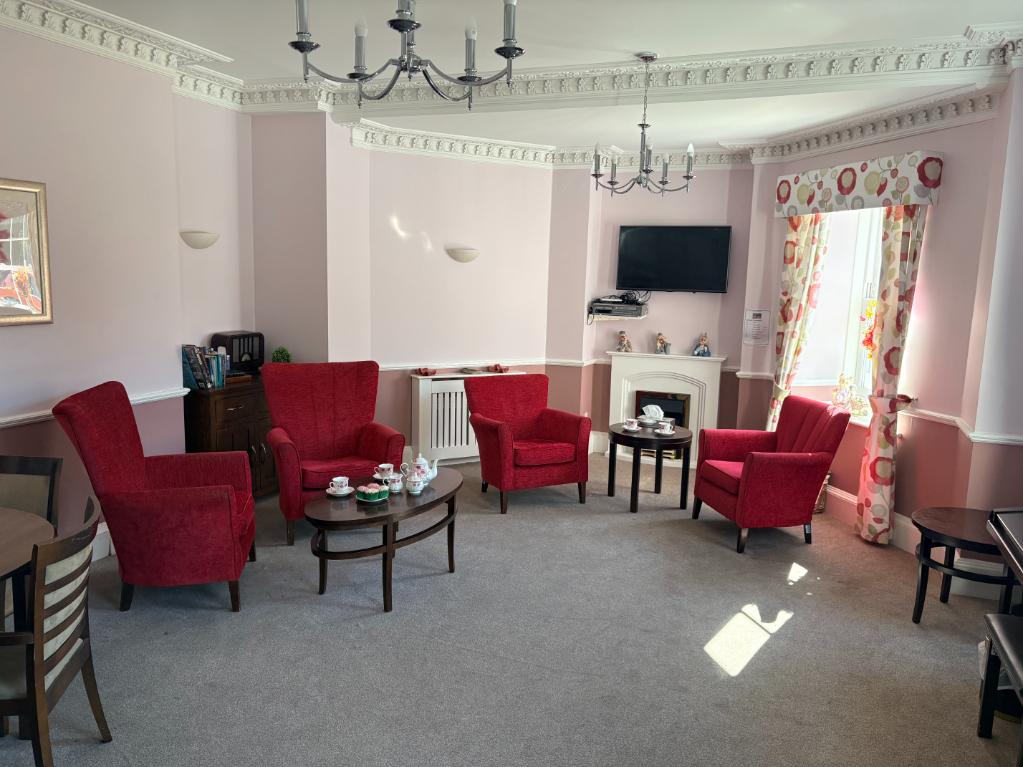 lounge-area